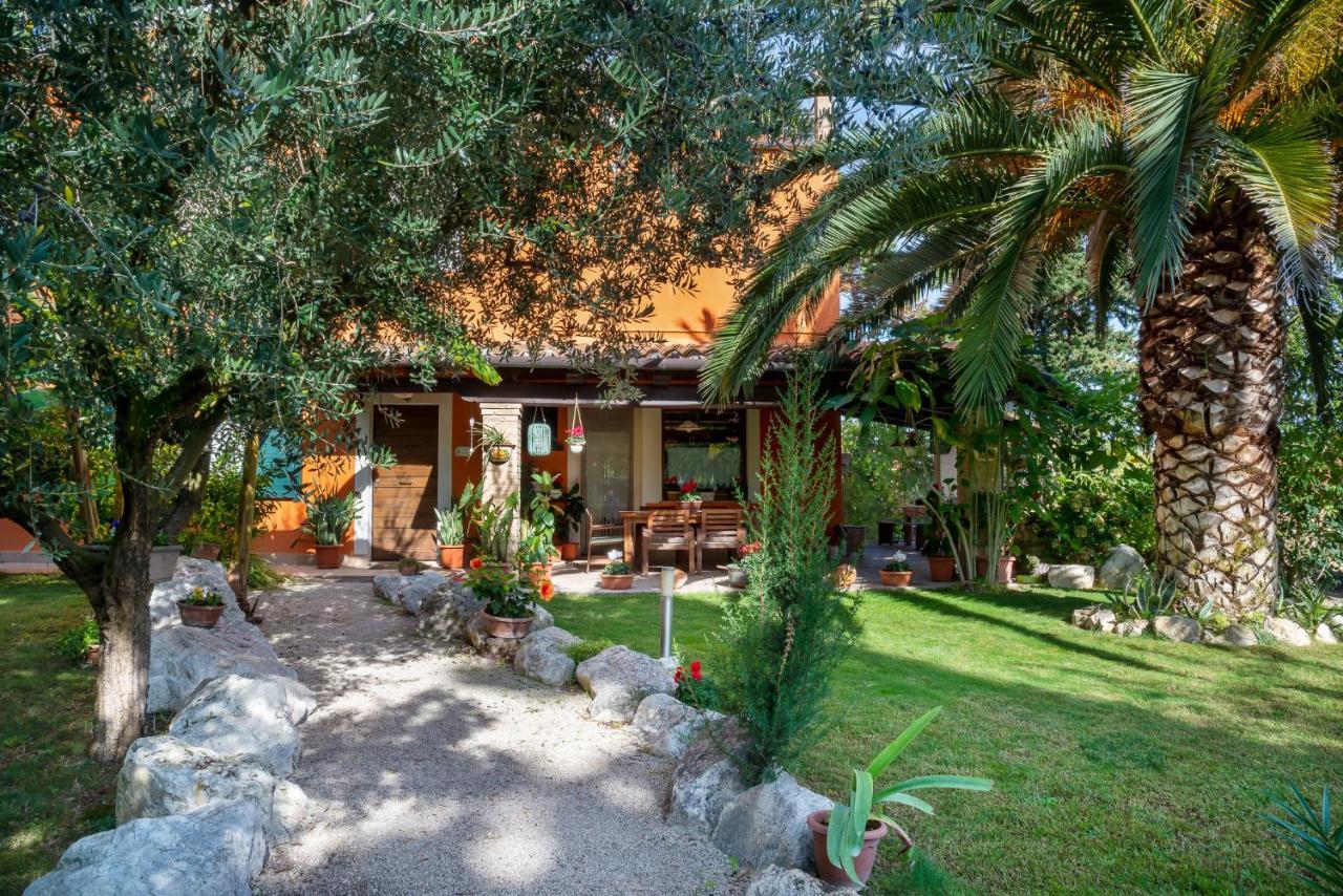 أوزيمو B&B La Gradina المظهر الخارجي الصورة